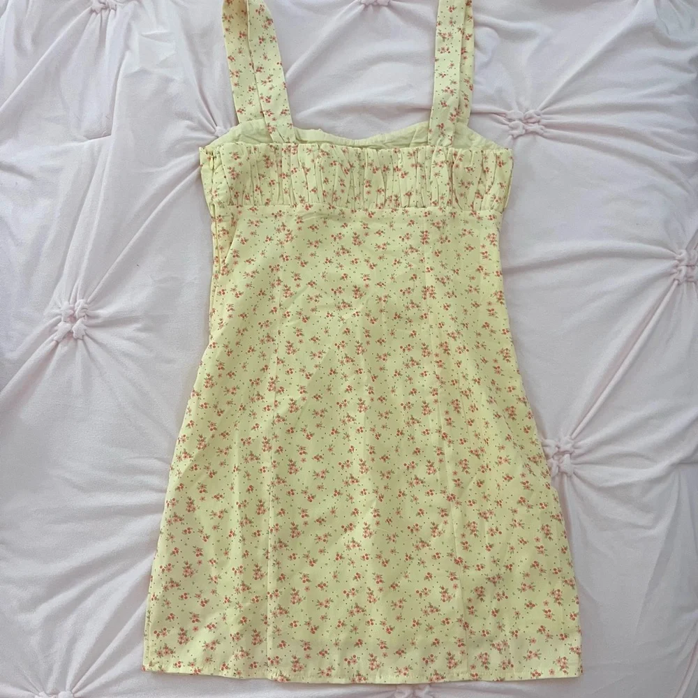 Princess Polly dress - Picture 2 of 2